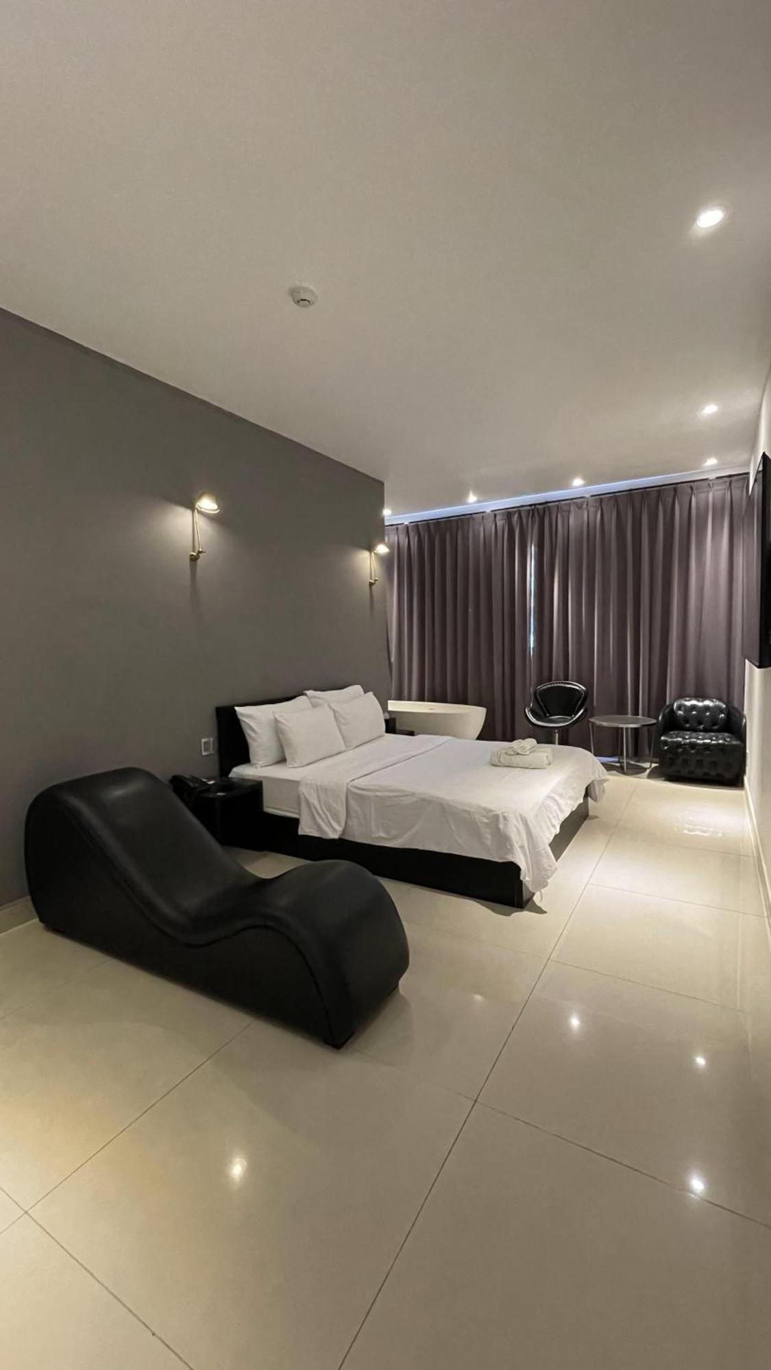 A In Hotel Riverside Ciudad Ho Chi Minh  Exterior foto